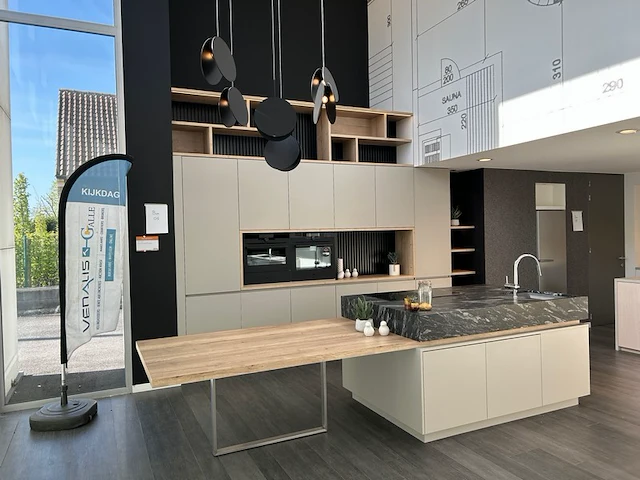 Box 1: showroomkeuken design frontlam - afbeelding 1 van  53