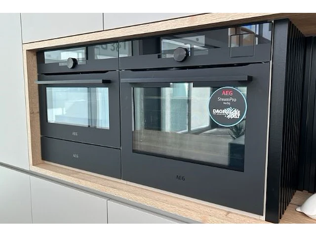 Box 1: showroomkeuken design frontlam - afbeelding 17 van  53