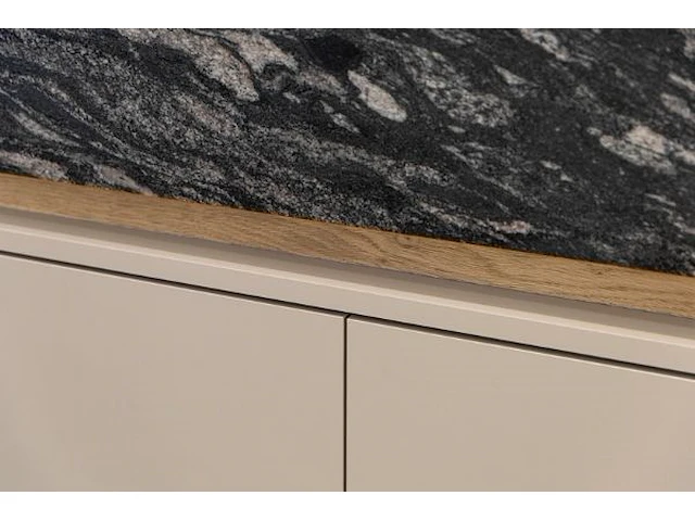 Box 1: showroomkeuken design frontlam - afbeelding 38 van  53