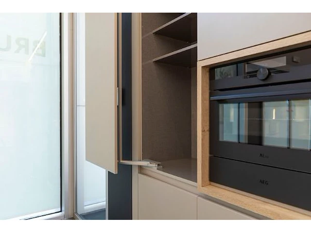 Box 1: showroomkeuken design frontlam - afbeelding 41 van  53