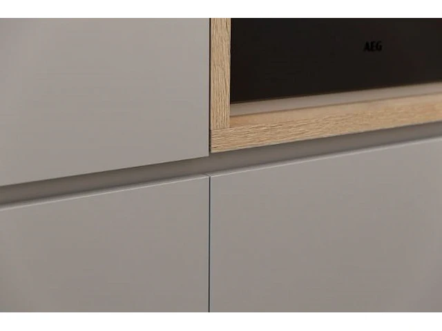 Box 1: showroomkeuken design frontlam - afbeelding 42 van  53