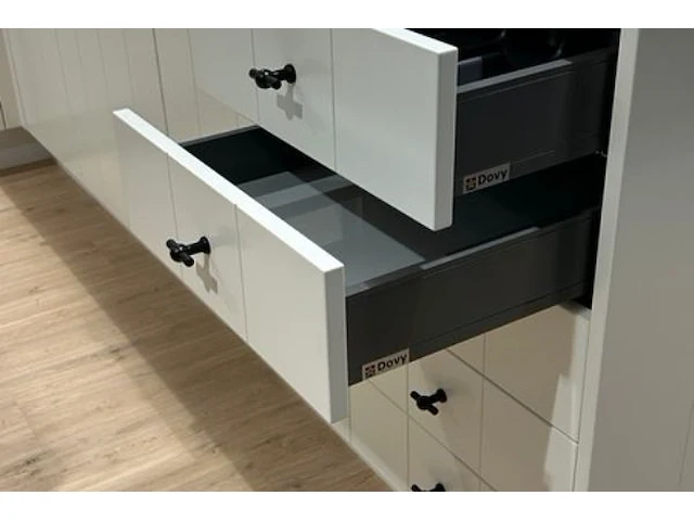 Box 10: keuken geneve - afbeelding 15 van  37