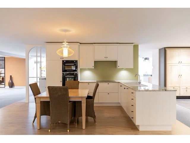 Box 10: keuken geneve - afbeelding 18 van  37
