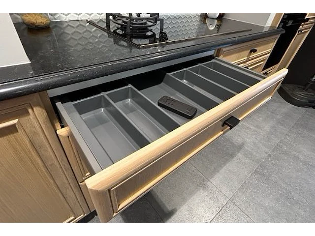 Box 11: keuken bologna - afbeelding 4 van  42
