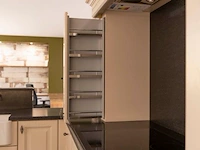 Box 14: keuken cottage - afbeelding 29 van  41