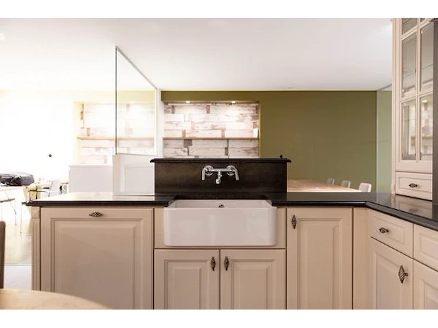 Box 14: keuken cottage - afbeelding 30 van  41