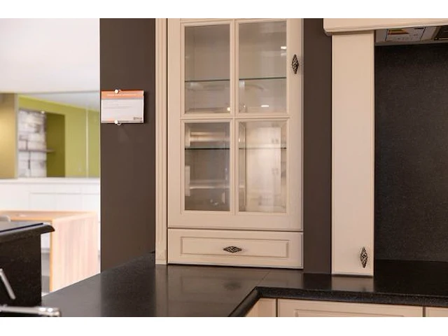 Box 14: keuken cottage - afbeelding 35 van  41