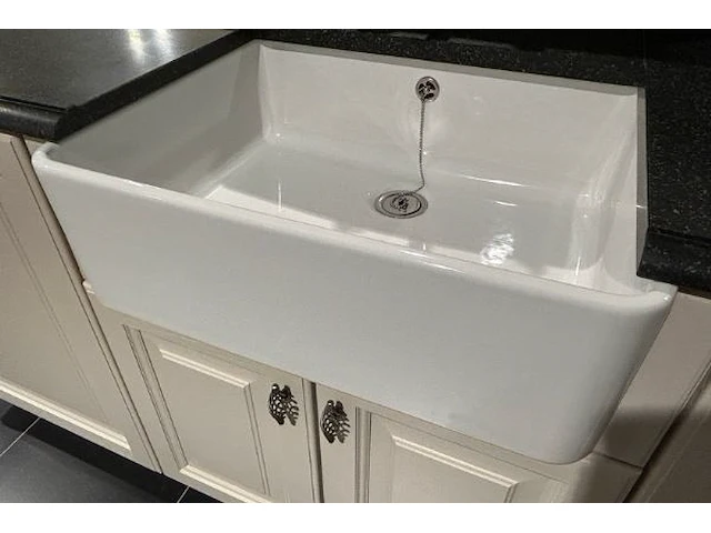 Box 14: keuken cottage - afbeelding 38 van  41