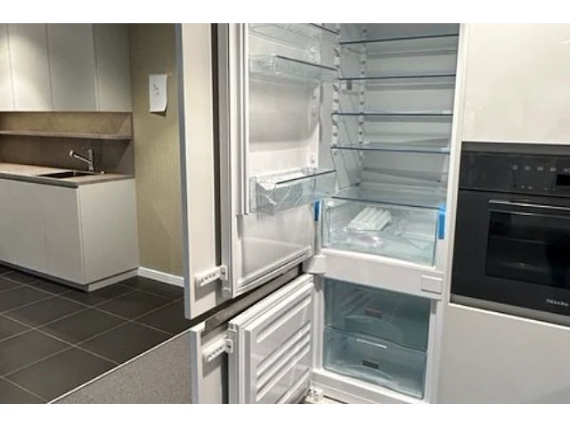Box 18: keuken design - afbeelding 10 van  35