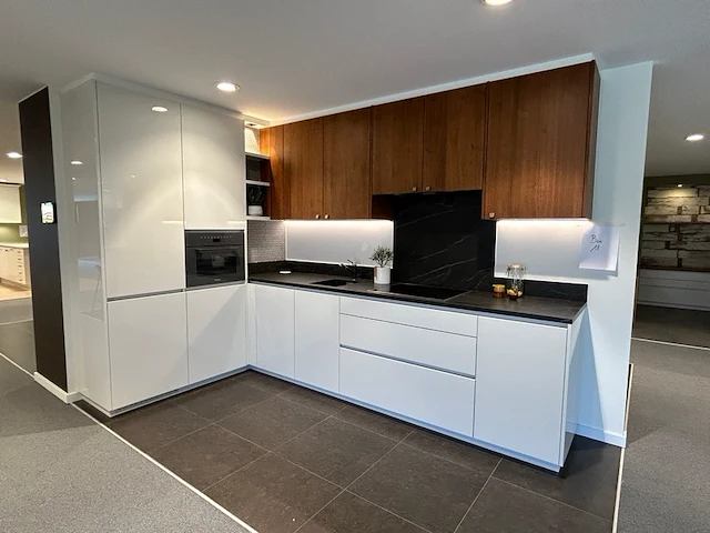 Box 18: keuken design - afbeelding 1 van  35