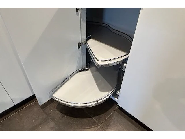 Box 18: keuken design - afbeelding 13 van  35