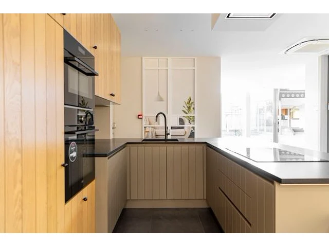 Box 31: keuken vetaro - afbeelding 28 van  36
