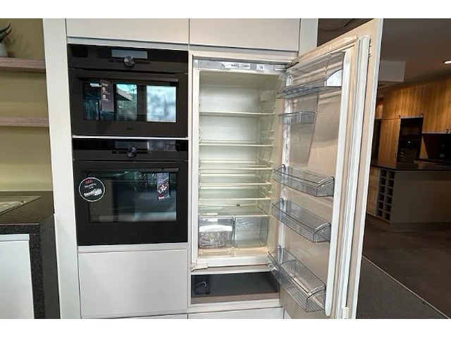 Box 35: keuken laos - afbeelding 11 van  37