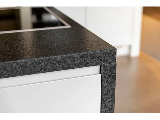 Box 35: keuken laos - afbeelding 25 van  37