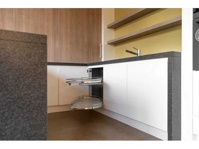 Box 35: keuken laos - afbeelding 29 van  37