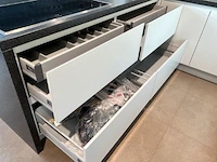 Box 35: keuken laos - afbeelding 32 van  37