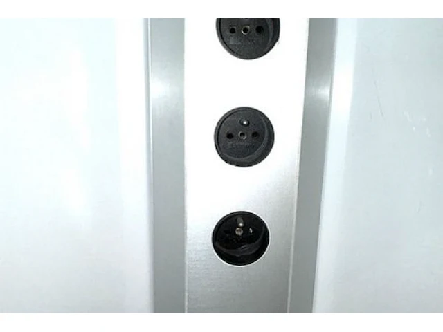 Box 35: keuken laos - afbeelding 34 van  37
