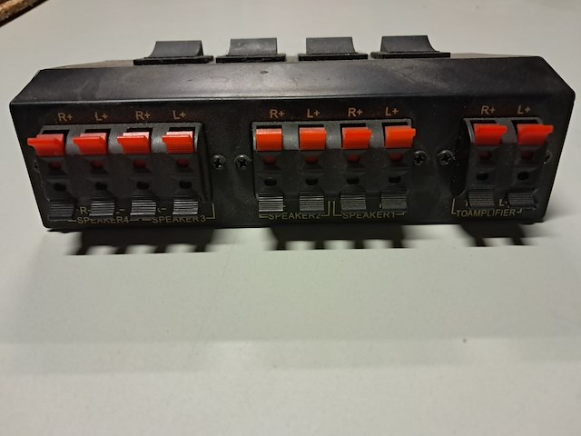 Box +4 -way speaker system control werking onbekend - afbeelding 3 van  3