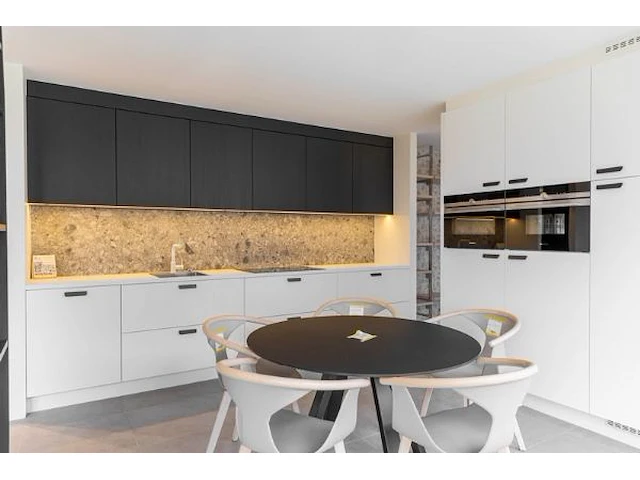 Box 4: appartementskeuken toronto - afbeelding 21 van  44