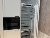 Box 7: deli - afbeelding 2 van  30