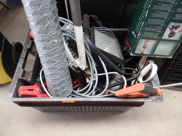 Box diverse materialen - afbeelding 1 van  5