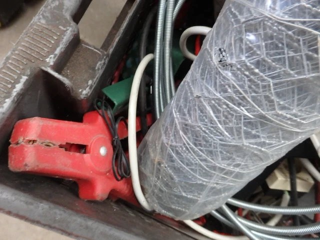 Box diverse materialen - afbeelding 5 van  5