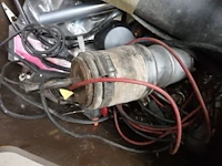 Box diversen oa. benzinepompmotor - afbeelding 2 van  2