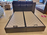 Box spring - afbeelding 1 van  1