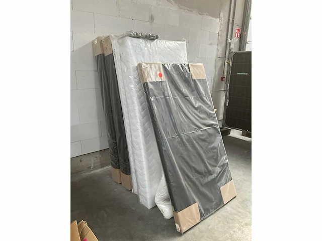Boxspring inari (180x200) - afbeelding 2 van  5