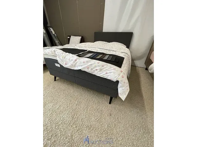 Boxspring - afbeelding 3 van  4