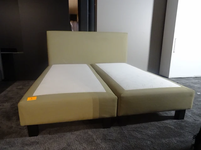 Boxspring - afbeelding 2 van  2