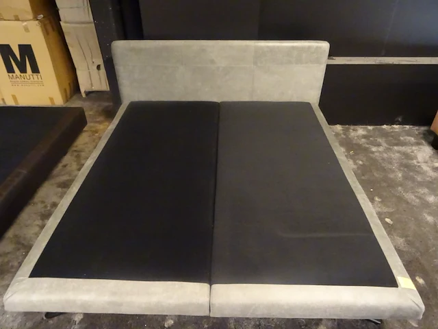 Boxspring - afbeelding 3 van  4