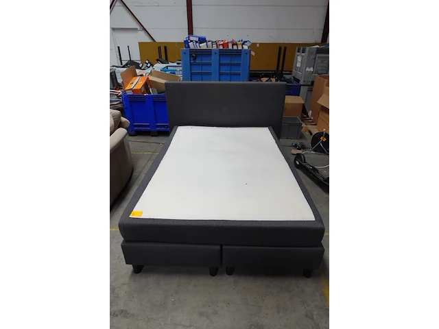 Boxspring - afbeelding 1 van  3