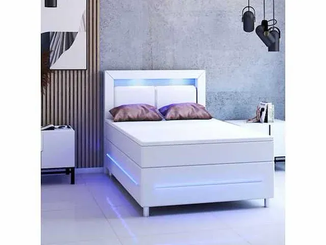 Boxspringmatrassen, topmatrassen en led-verlichting - afbeelding 1 van  5