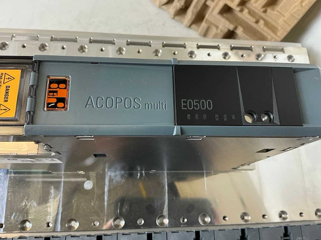 B&r acopos multi e0500 / 8bve0500hc00.000-1 uitbreidingsmodule met base - afbeelding 5 van  9