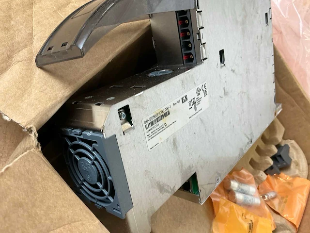 B&r acopos multi e0500 / 8bve0500hc00.000-1 uitbreidingsmodule met base - afbeelding 11 van  11