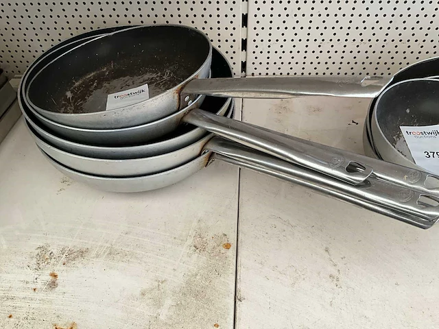Braadpannen (5x) - afbeelding 1 van  2