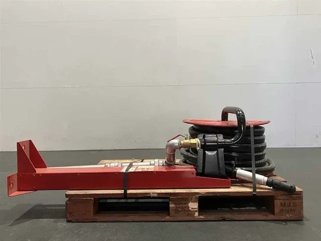 Brandhaspel, 30 meter, diameter 40mm , occasie - afbeelding 3 van  3