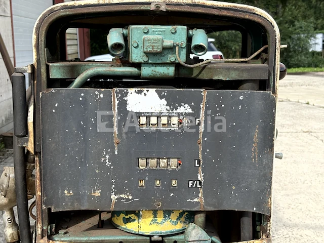 Brandstof pomp esso vintage - afbeelding 6 van  9