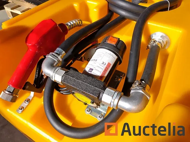 Brandstoftank 220 liter - afbeelding 4 van  7