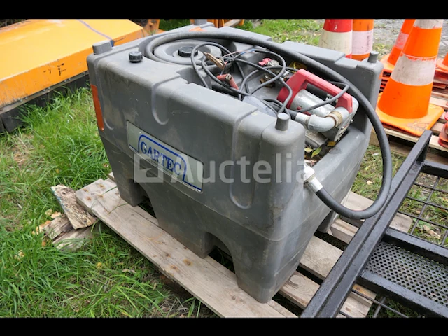Brandstoftank met gartec pomp - afbeelding 2 van  6