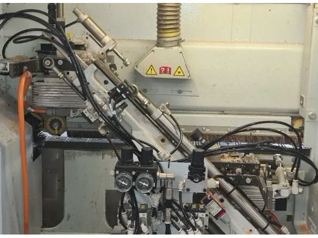Brandt kdf660 kantenlijmmachine - afbeelding 7 van  9