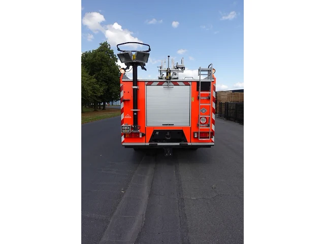 Brandweer-materiaalwagen mercedes 1225f - afbeelding 12 van  17