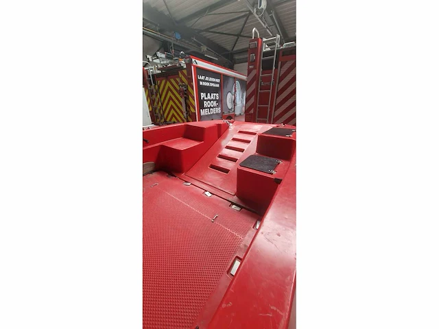 Brandweerboot op riba trailer - afbeelding 5 van  8
