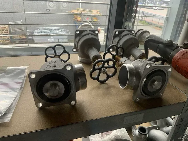 Brandweermateriaal - afbeelding 1 van  6