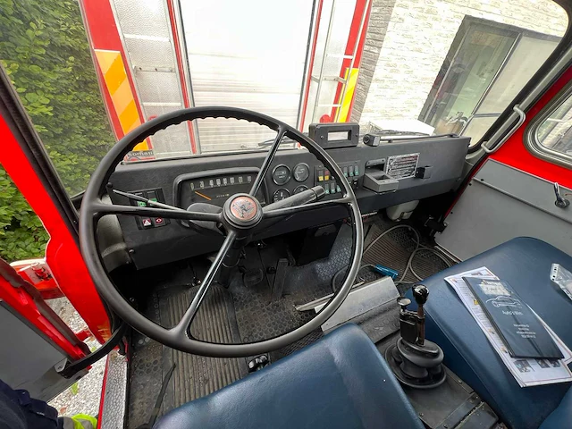 Brandweerwagen bedford, 1971 - afbeelding 16 van  23