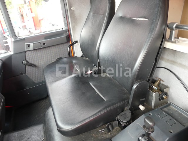 Brandweerwagen man ln105f (1998-44.079 km-vin:wmal242904g118477) - afbeelding 16 van  30