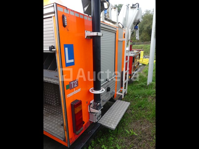 Brandweerwagen man ln105f (1998-44.079 km-vin:wmal242904g118477) - afbeelding 23 van  30