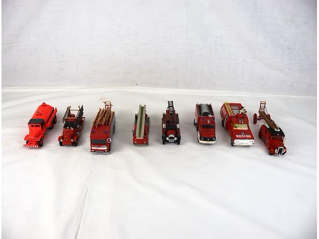 Brandweerwagentjes (x8) - afbeelding 2 van  6