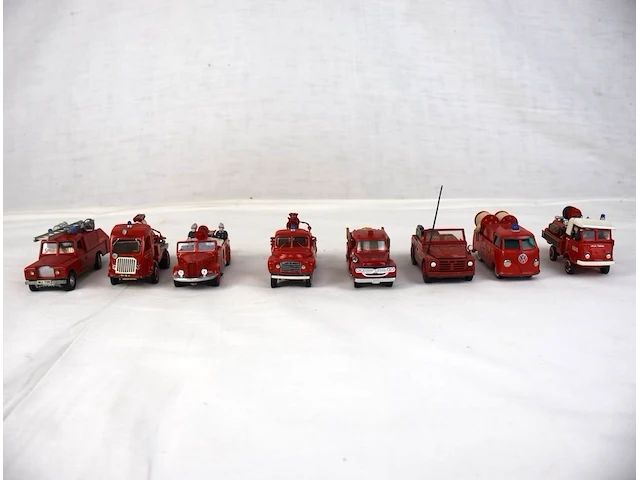 Brandweerwagentjes (x8) - afbeelding 1 van  6
